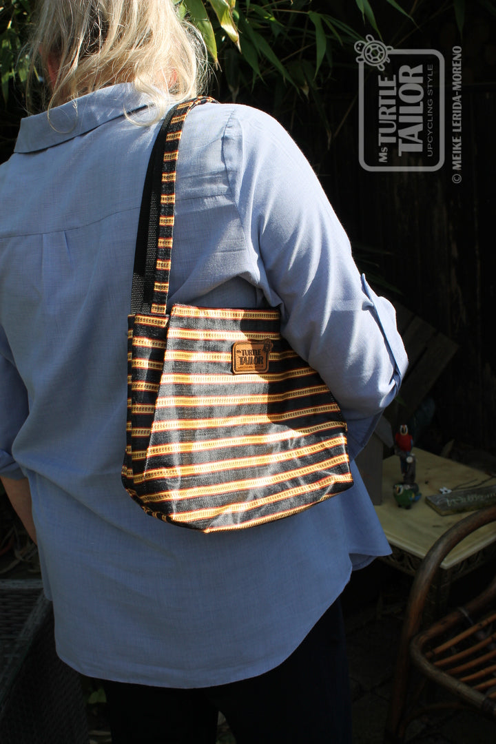 Elegante , klassische Handtasche N°005