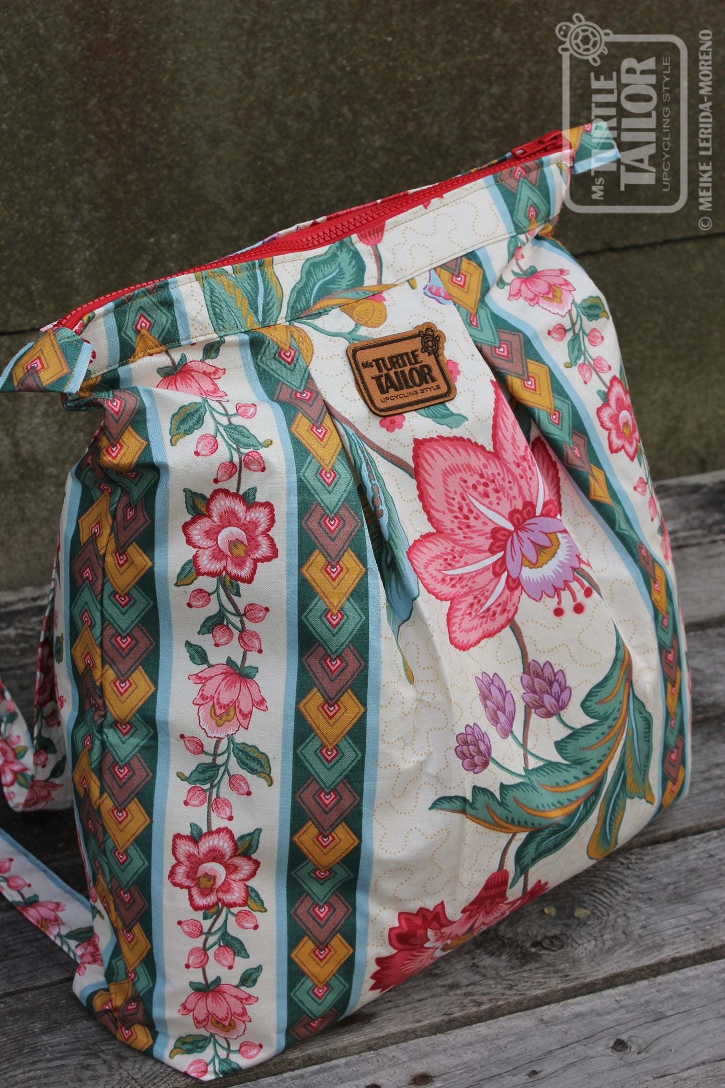 Rucksack im Blumenmuster N°013