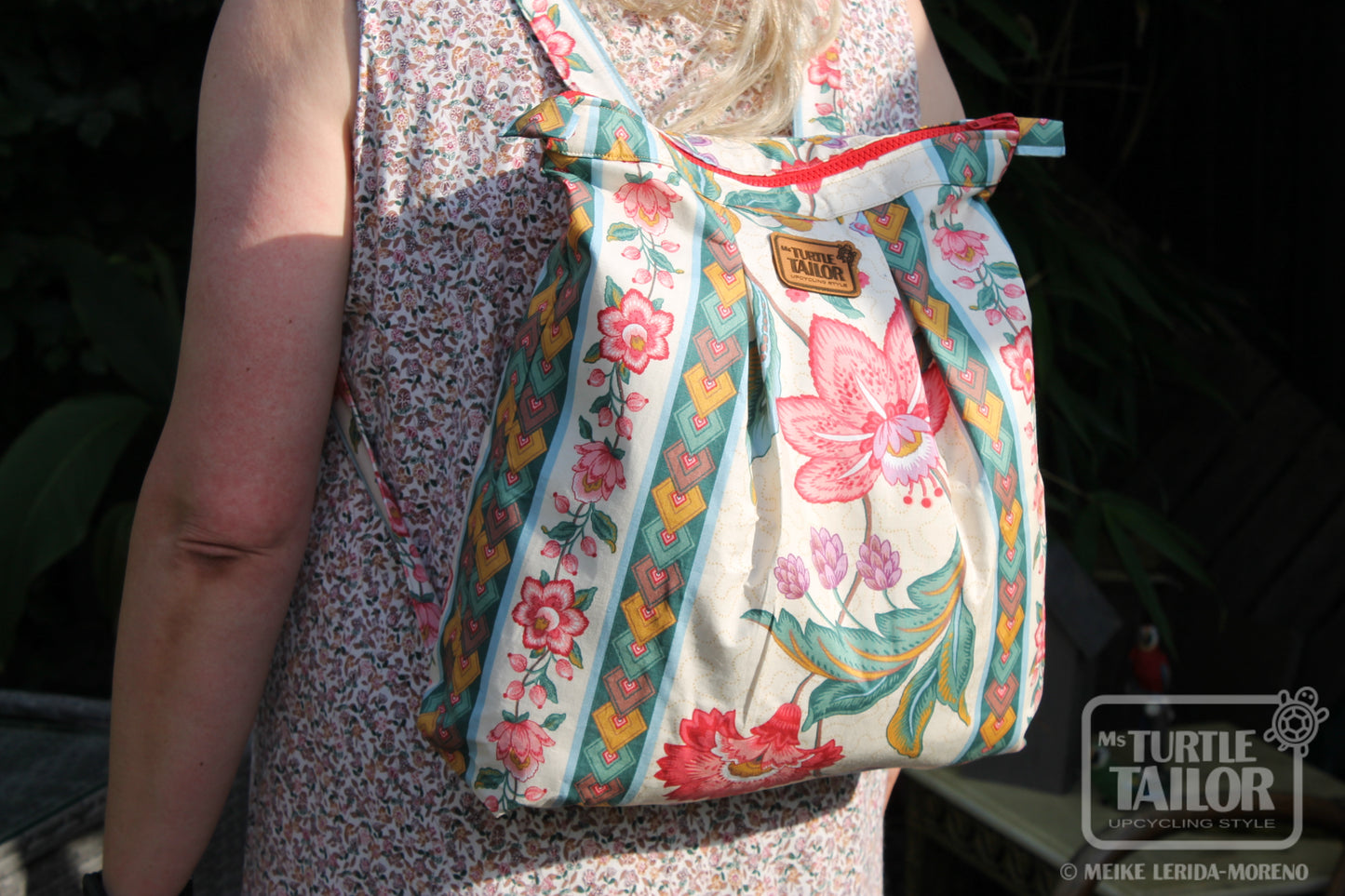 Rucksack im Blumenmuster N°013